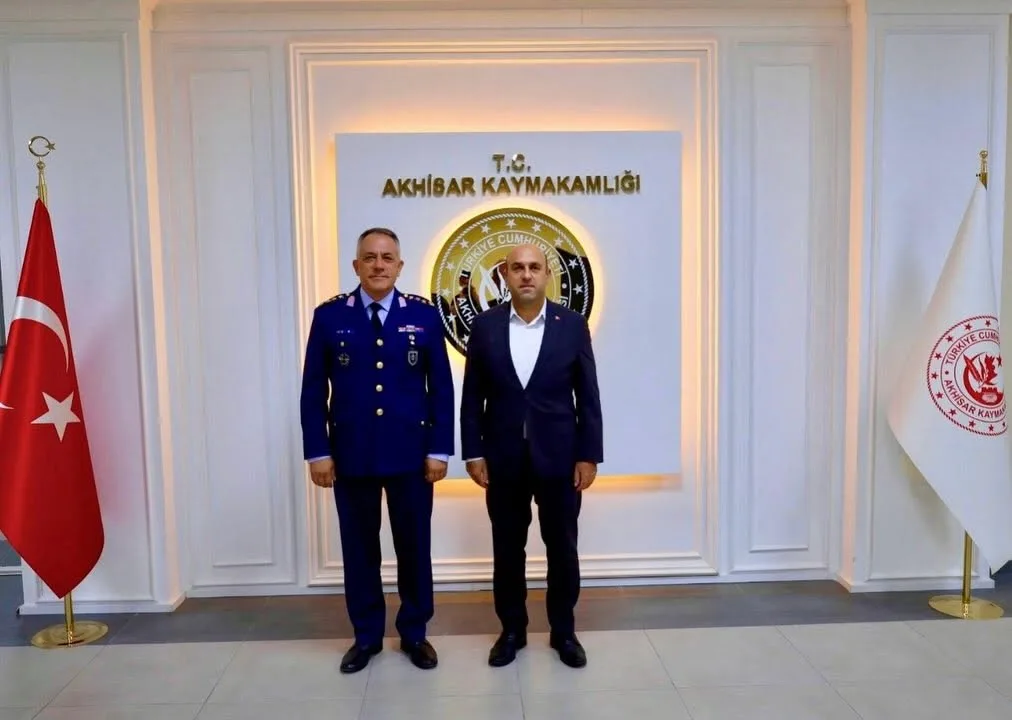Komutan Başgöz, Kaymakam Can'ı ziyaret etti