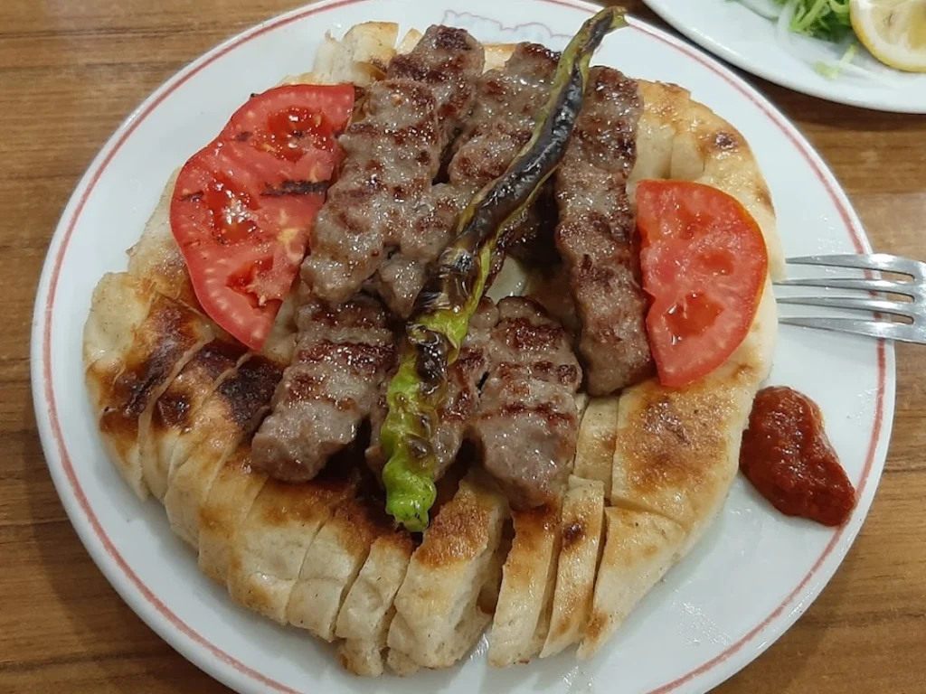 Ağız tadını bilenler "Leziz Akhisar Festivali"ni bekliyor...