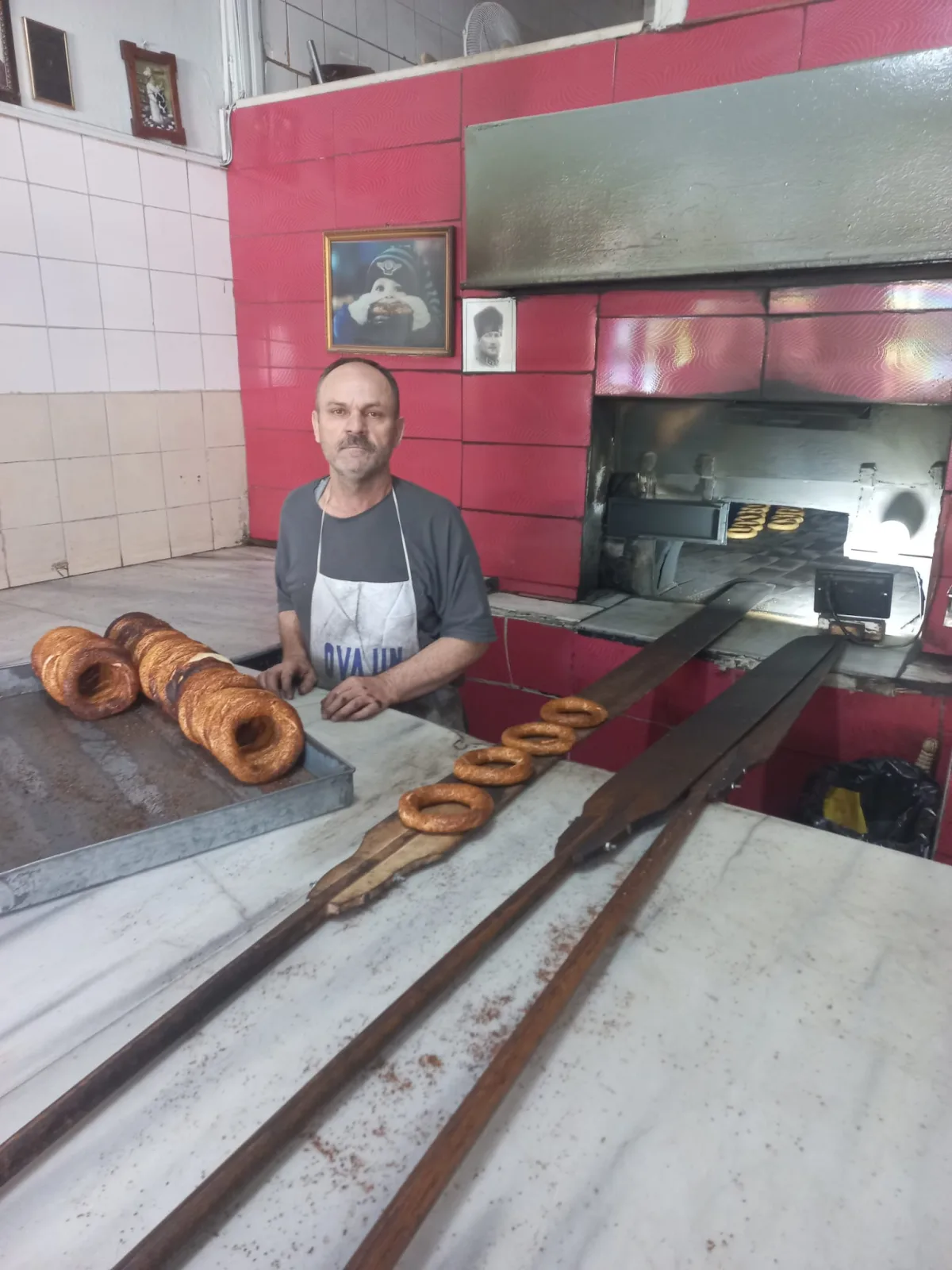 Akhisar’da 100 Yıllık lezzet: Dalgıç Çıtır Simit