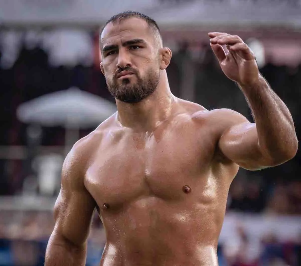 Akhisarlı şampiyon güreşçi Feyzullah Aktürk'e Fair Play Ödülü...
