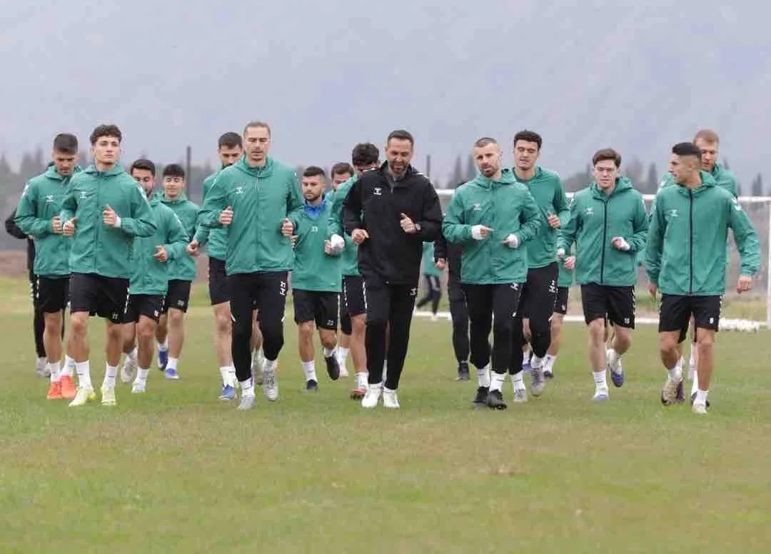 Akhisar 45 FSK Güzelbahçe’den galibiyet bekliyor