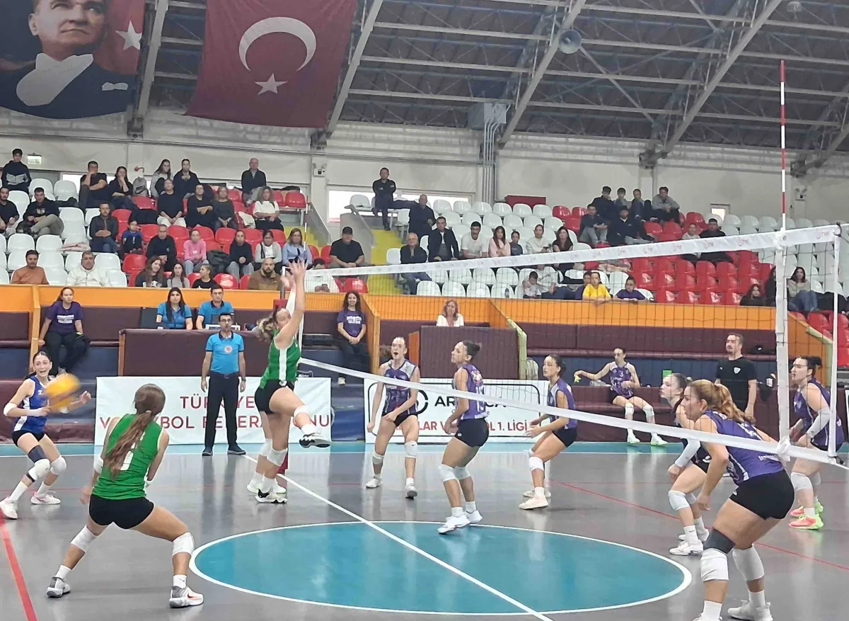 Akhisargücü’ne evinde Gaziemir Belediyespor’dan darbe yedi