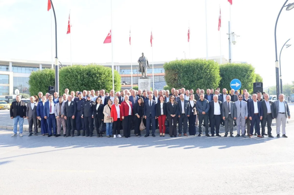 Akhisar'da 19 Ekim Muhtarlar Günü coşkuyla kutlandı