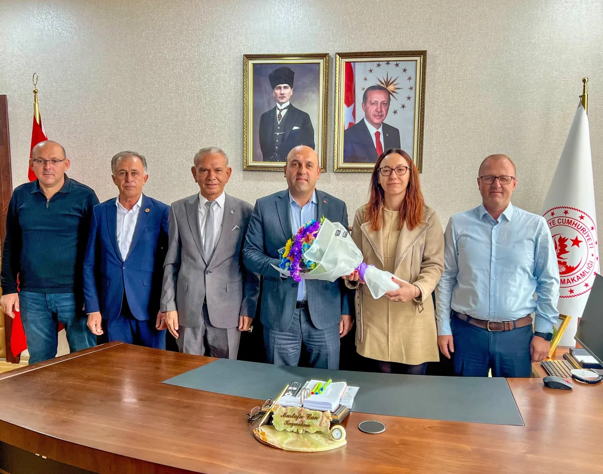 Akhisar Kent Konseyi Akhisar Kaymakam Mustafa Can'ı ziyaret etti