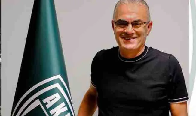 Akhisar 45 FSK yenilgilerin faturasını teknik direktöre kesti!